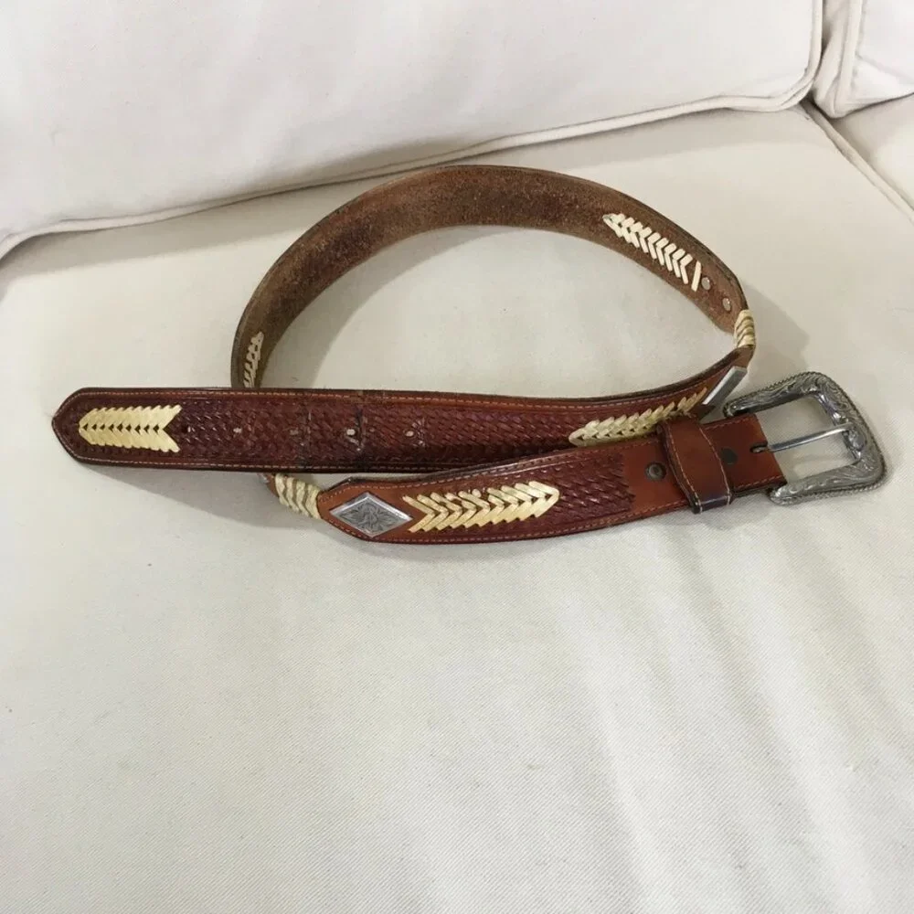 Brown Leather Western Style Belt w/Silver Details Unisex